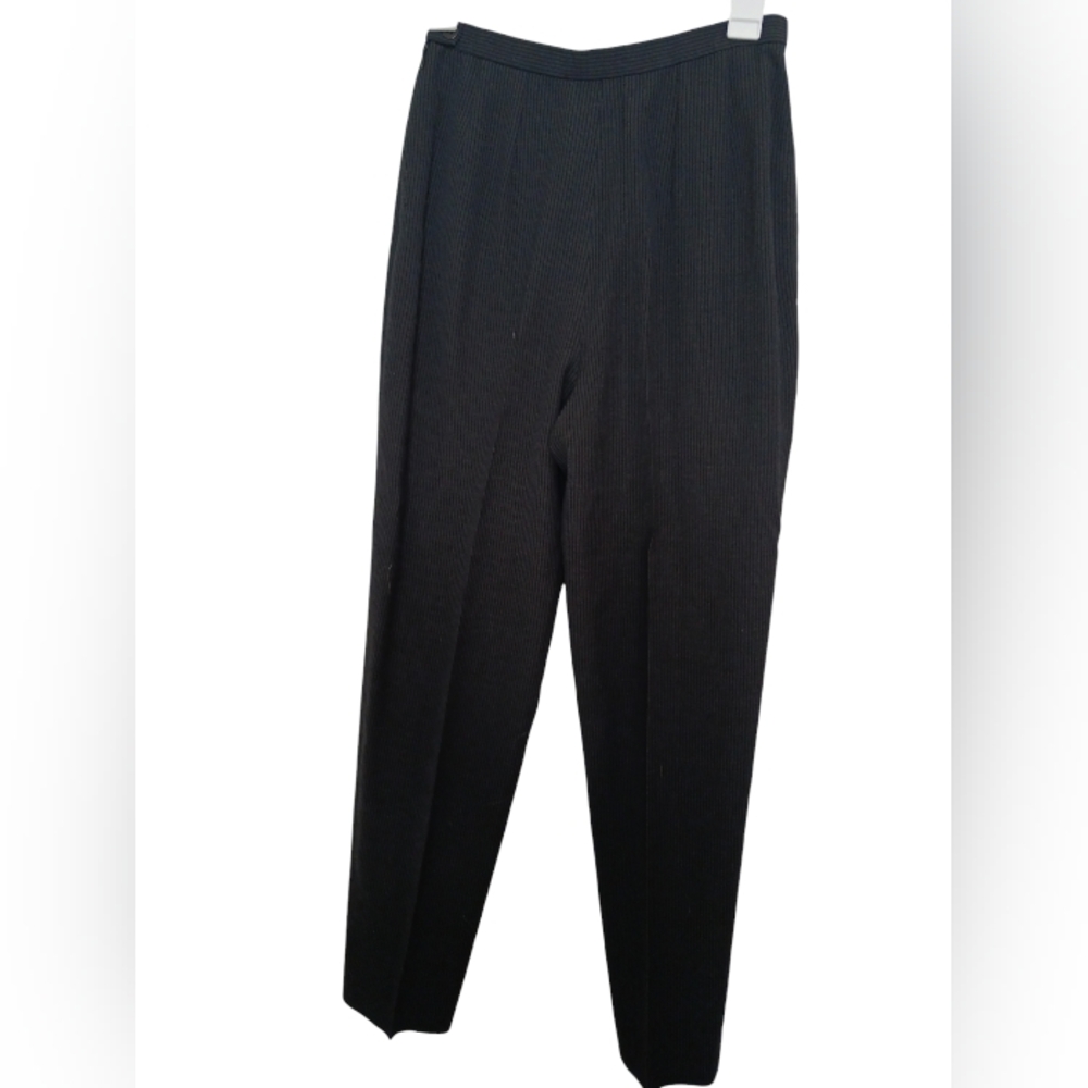 Giorgio Armani women's blue black pin stripe pants size 2 /25”waist luxury
